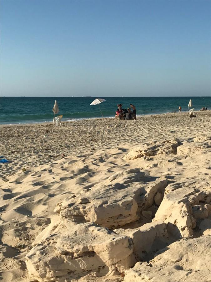 4 Bedroom Superior Family With Private Pool, 5 Min From Abu Talat Villa *