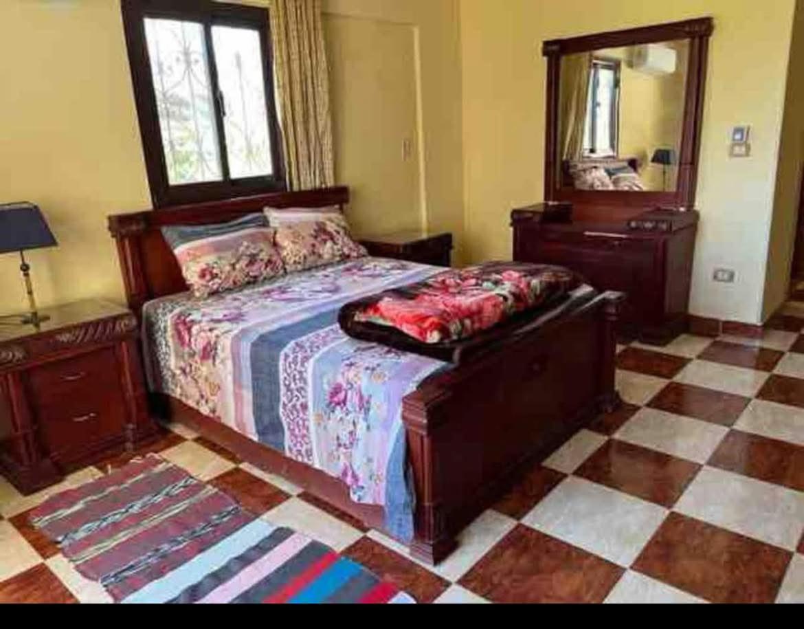 4 Bedroom Superior Family With Private Pool, 5 Min From Abu Talat